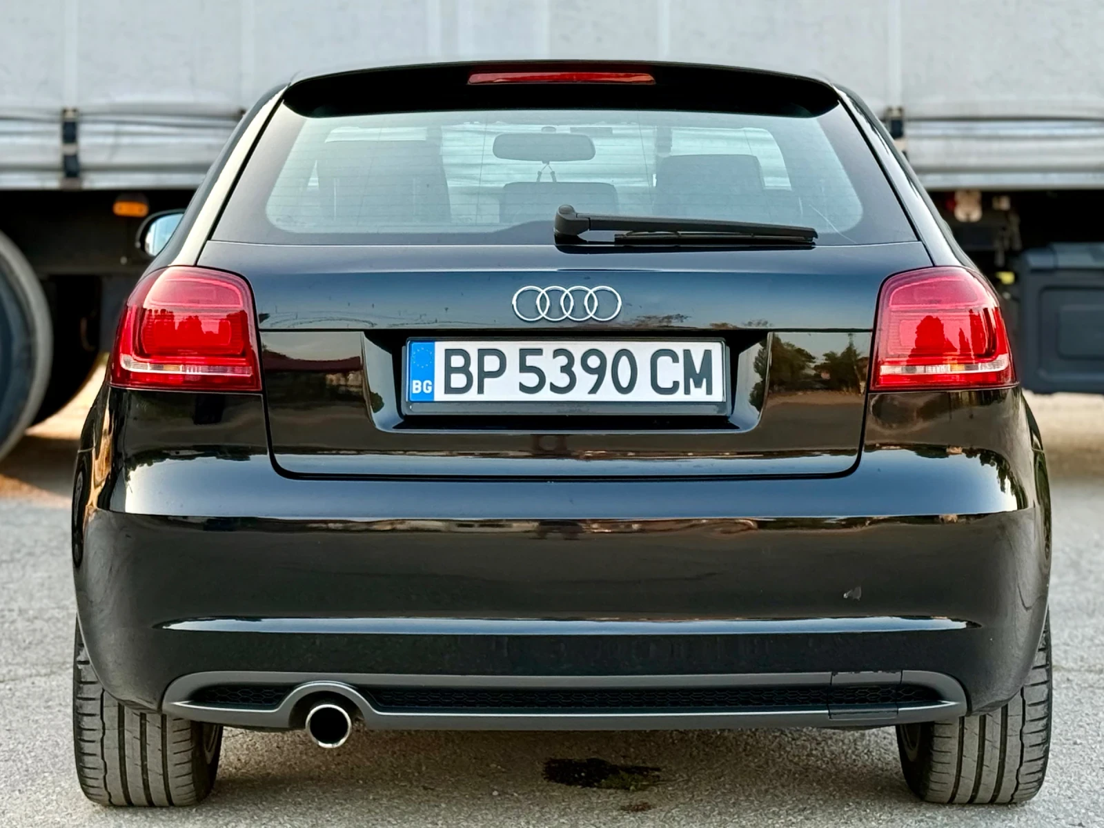 Audi A3 3xS-line* KLIMATRONIK* TOP - изображение 6