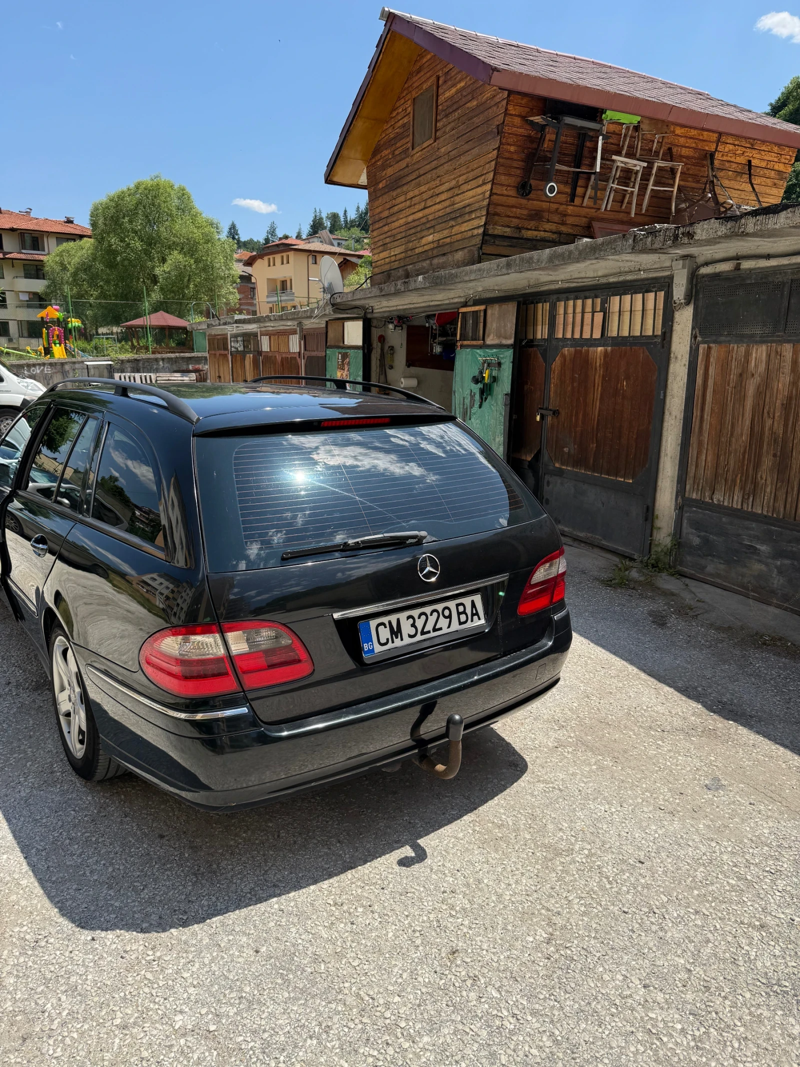 Mercedes-Benz E 320  - изображение 4