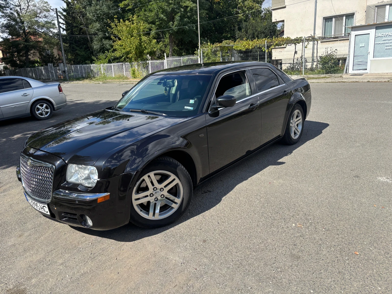 Chrysler 300c 2010 - изображение 4