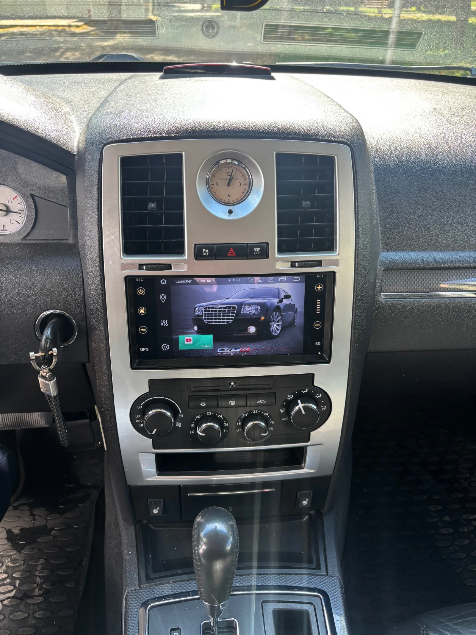 Chrysler 300c 2010 - изображение 6