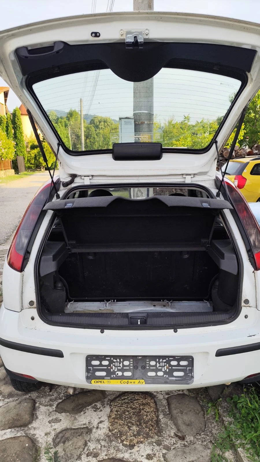 Opel Corsa  - изображение 8