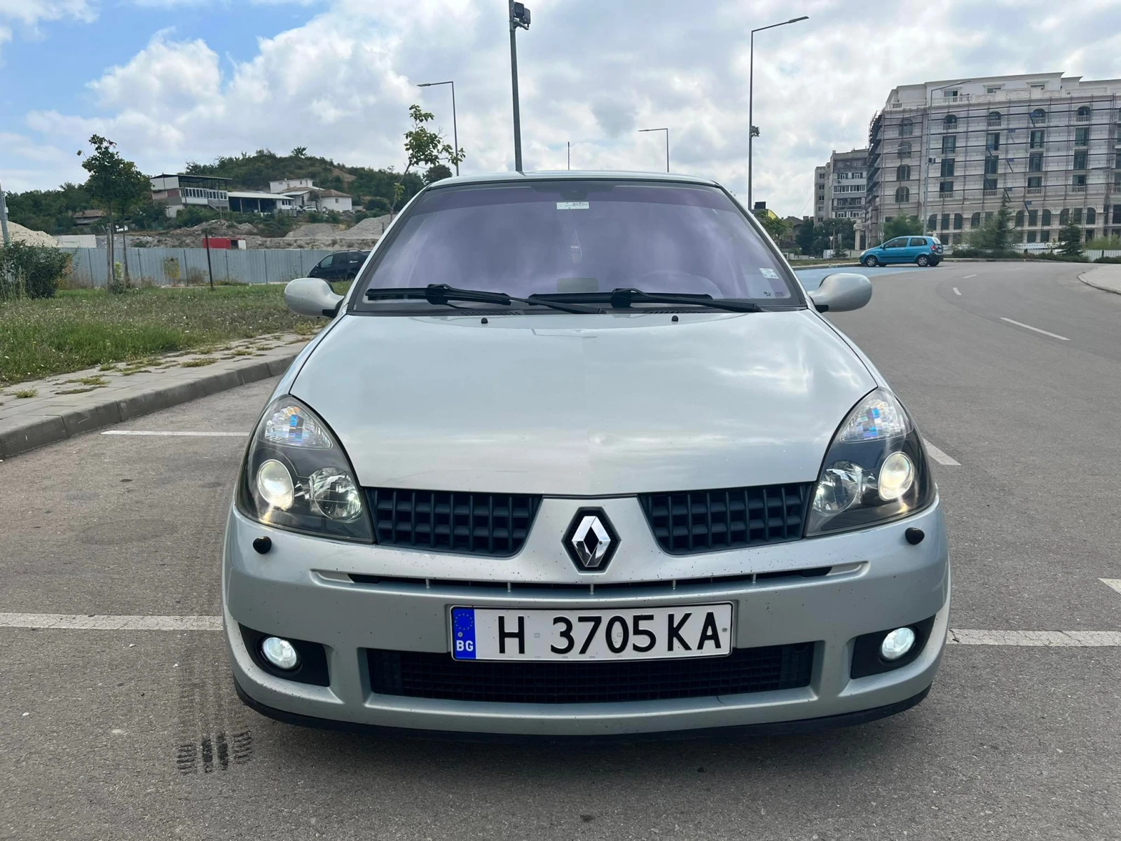 Renault Clio 1.4 98�.�. | Mobile.bg � ����������� 1