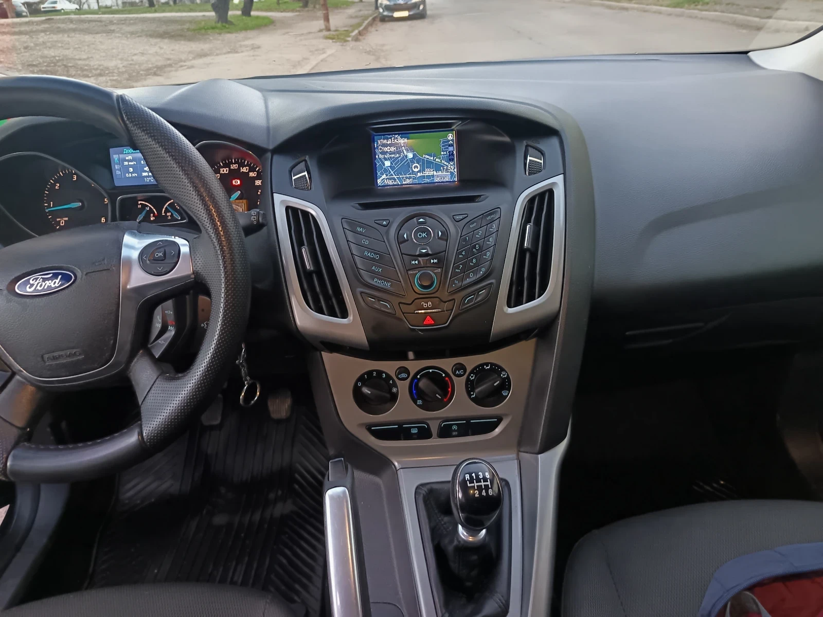 Ford Focus 1.6 | Mobile.bg � ����������� 12