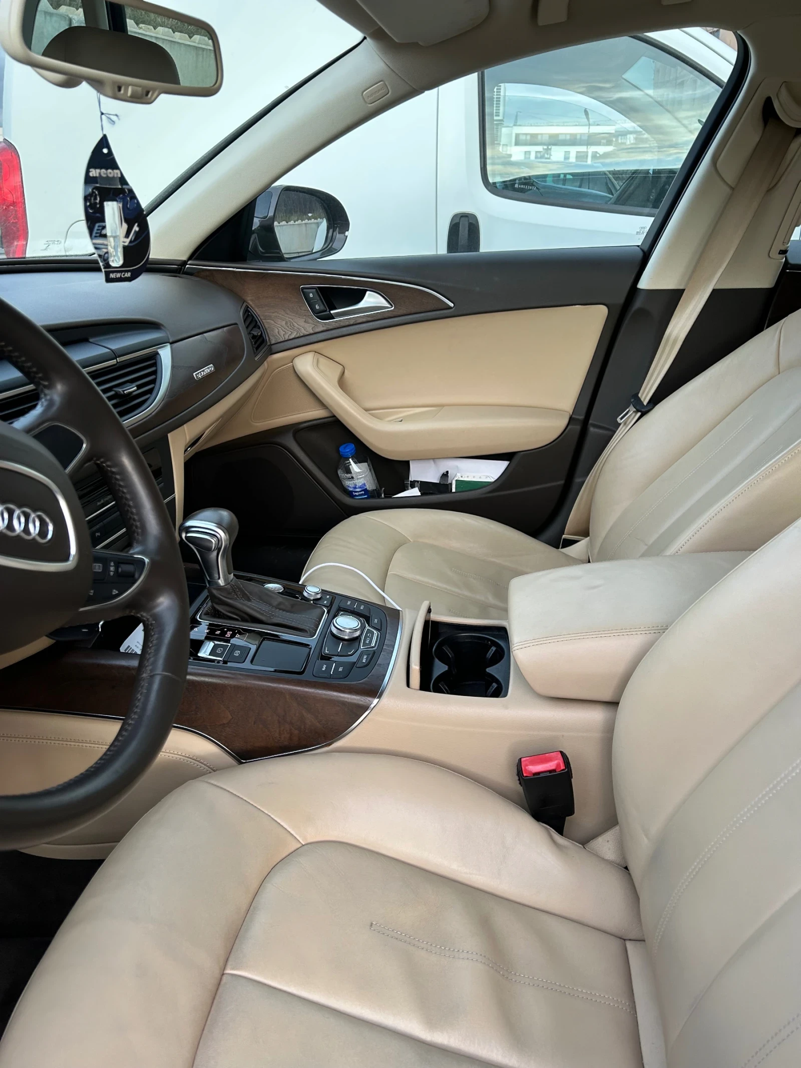 Audi A6, снимка 15 - Автомобили и джипове - 53127759