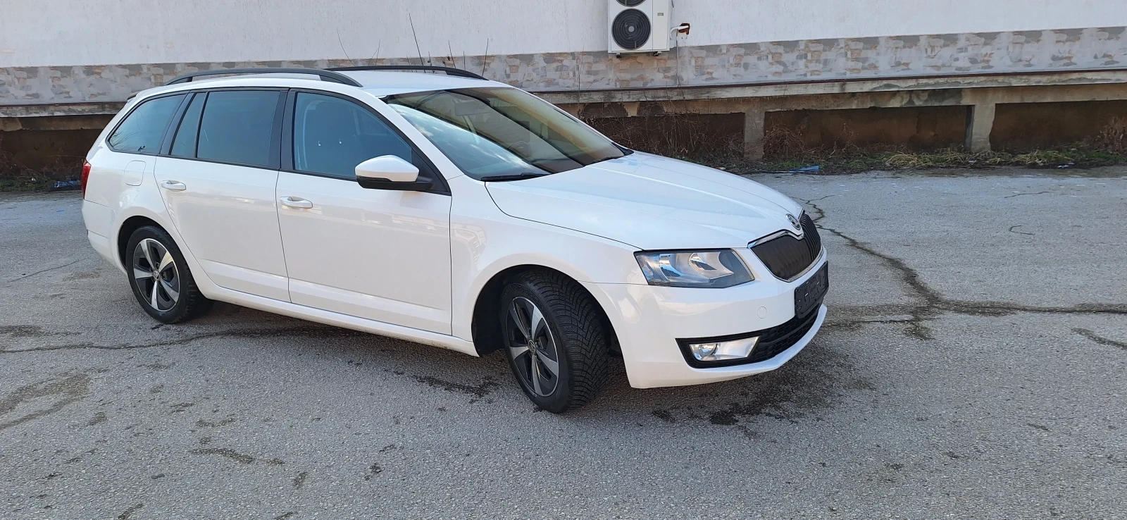 Skoda Octavia 1.6tdi - изображение 8