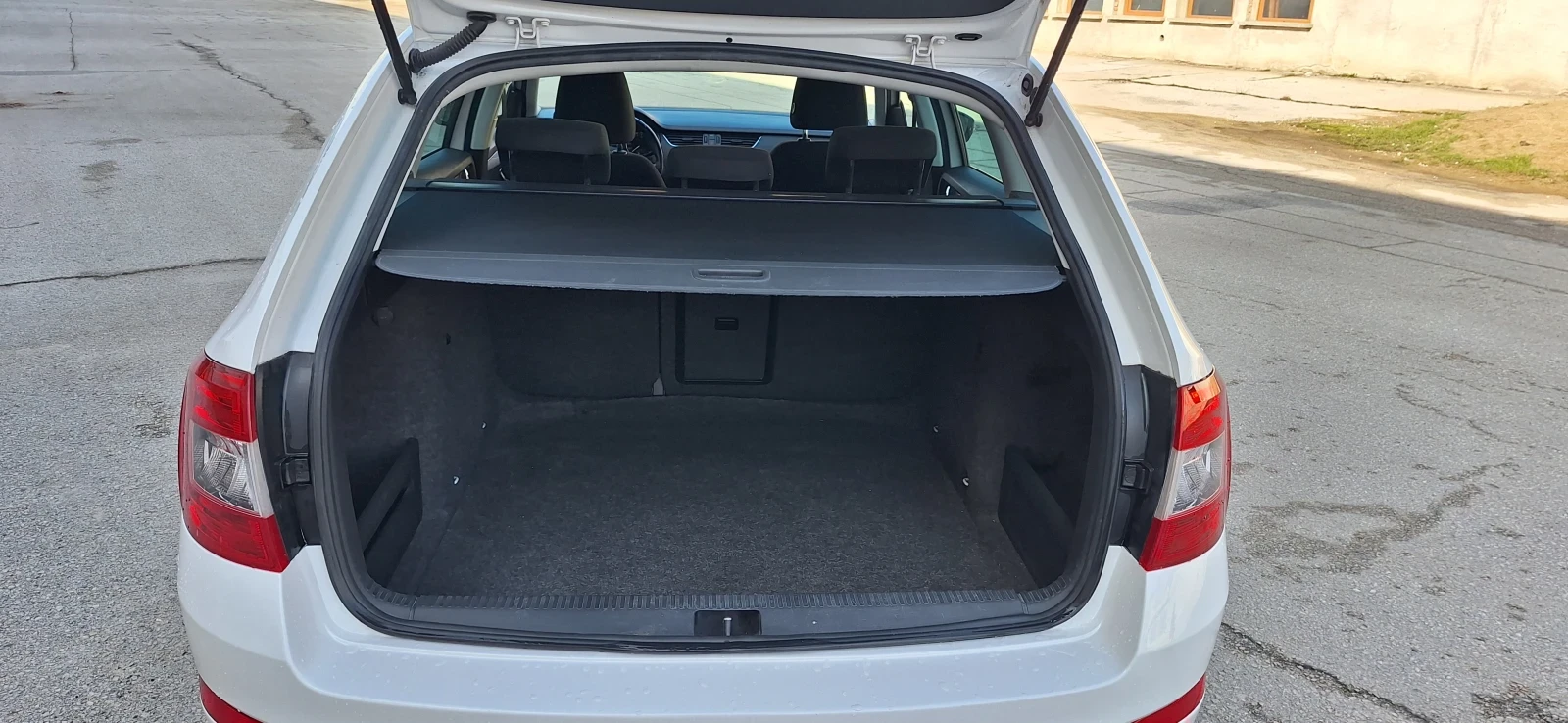 Skoda Octavia 1.6tdi | Mobile.bg � ����������� 11