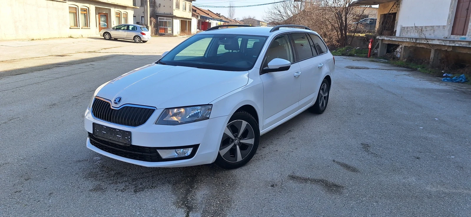 Skoda Octavia 1.6tdi - изображение 2