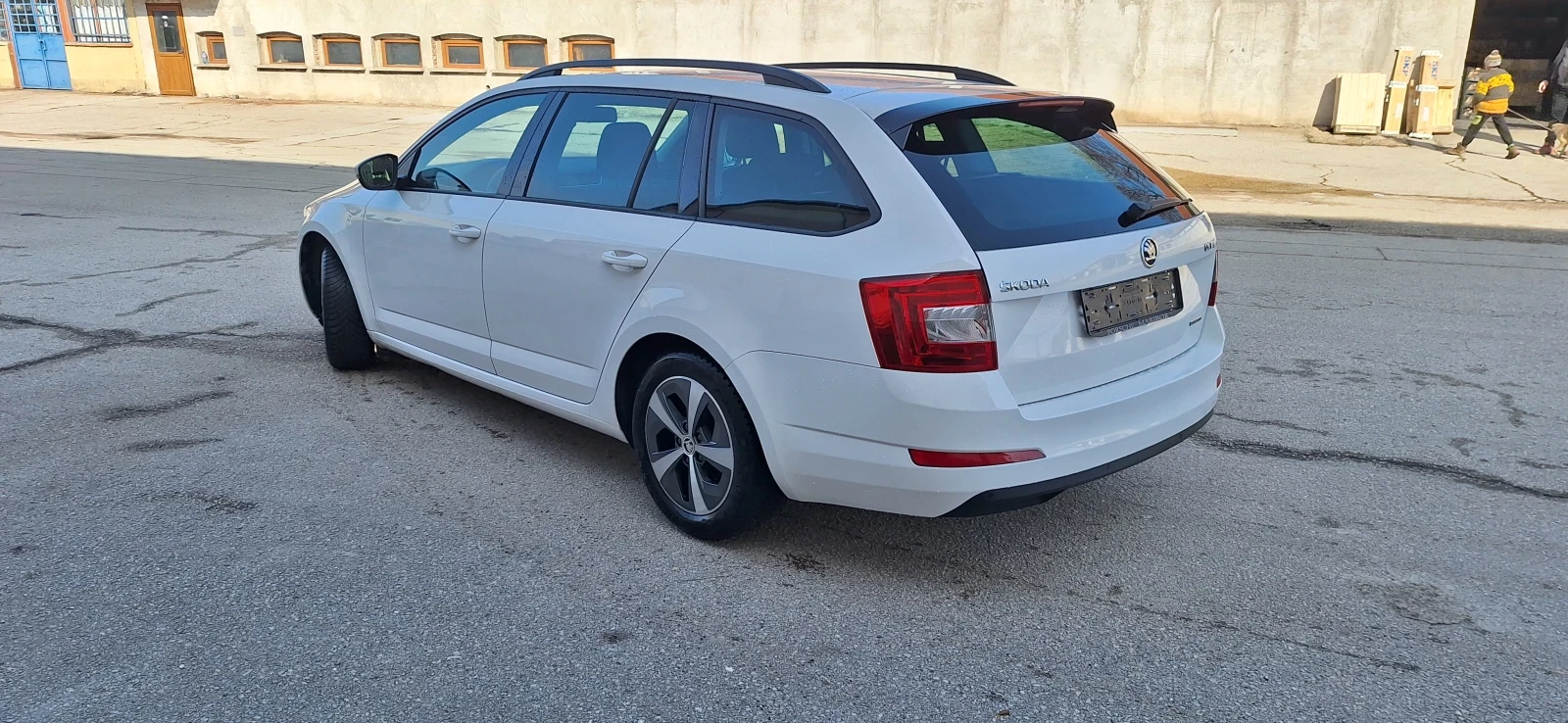 Skoda Octavia 1.6tdi - изображение 4