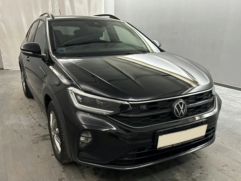 VW Taigo 1.0 TSI R-Line/IQ.Light/Keyless/Navi/История , снимка 4 - Автомобили и джипове - 53877991