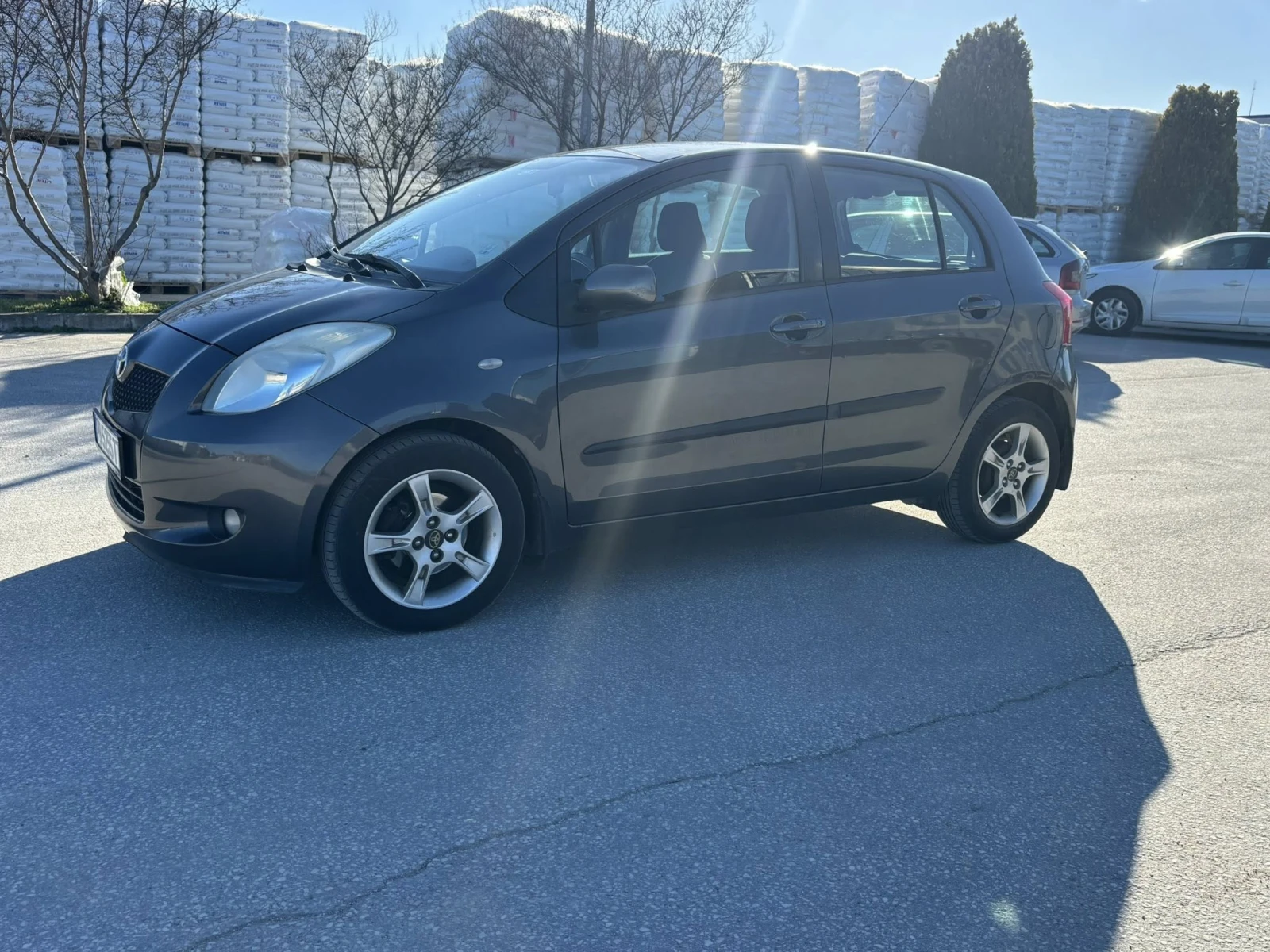 Toyota Yaris 1.3 АВТОМАТИК