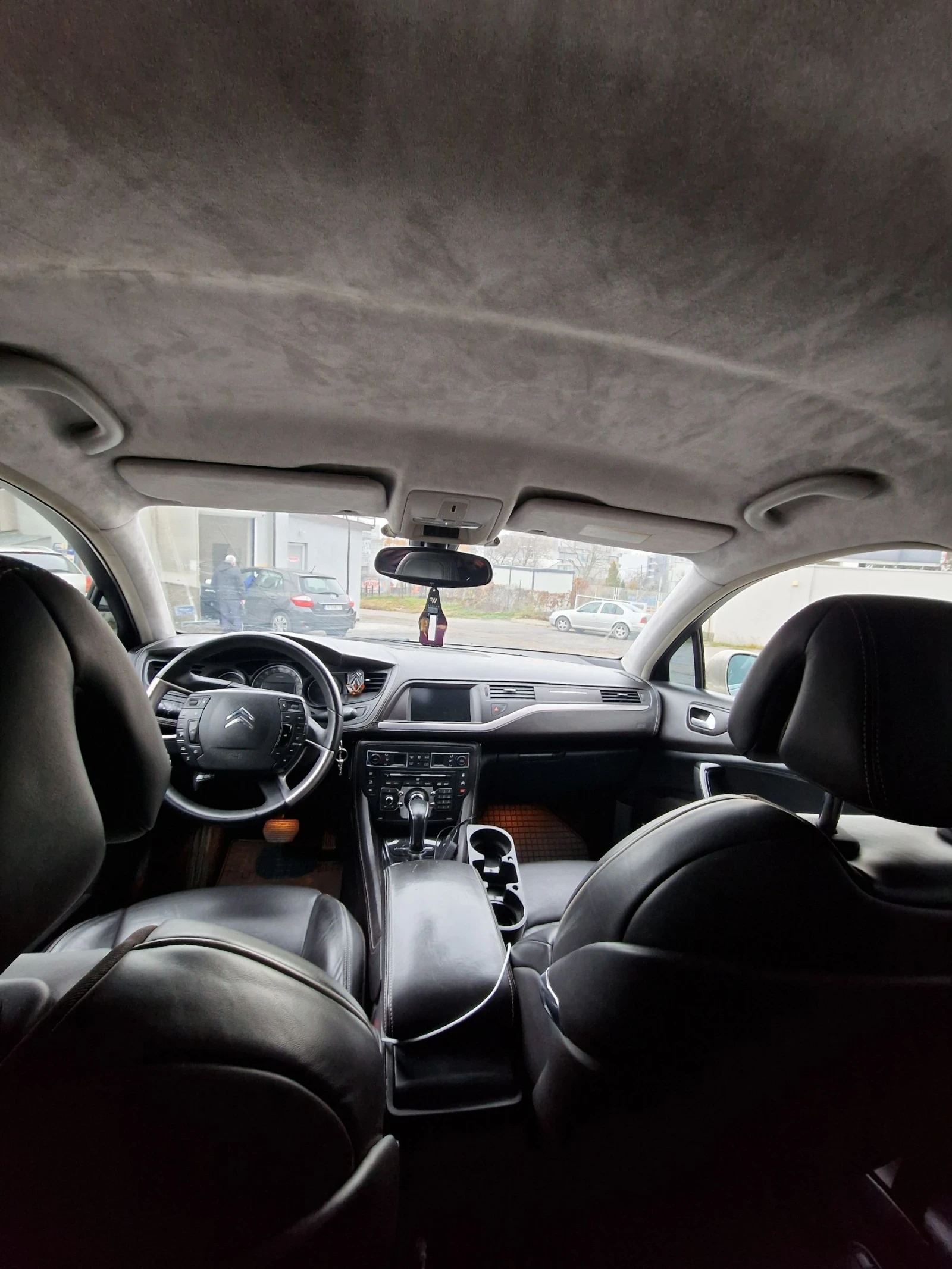 Citroen C5 3.0 HDI V6, снимка 12 - Автомобили и джипове - 54318790