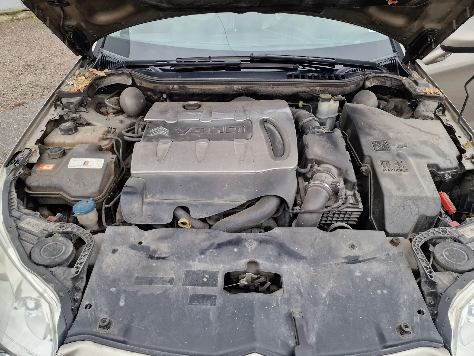 Citroen C5 3.0 HDI V6, снимка 16 - Автомобили и джипове - 54318790