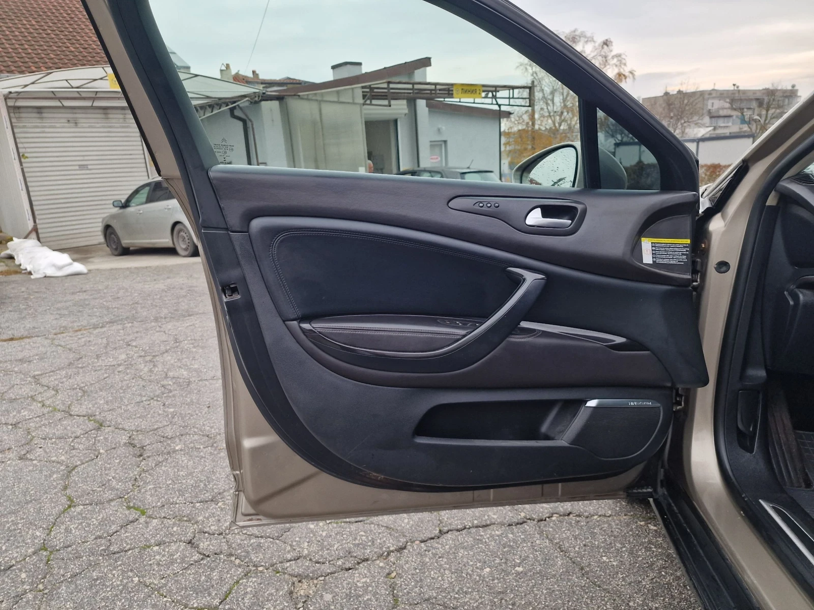 Citroen C5 3.0 HDI V6, снимка 17 - Автомобили и джипове - 54318790