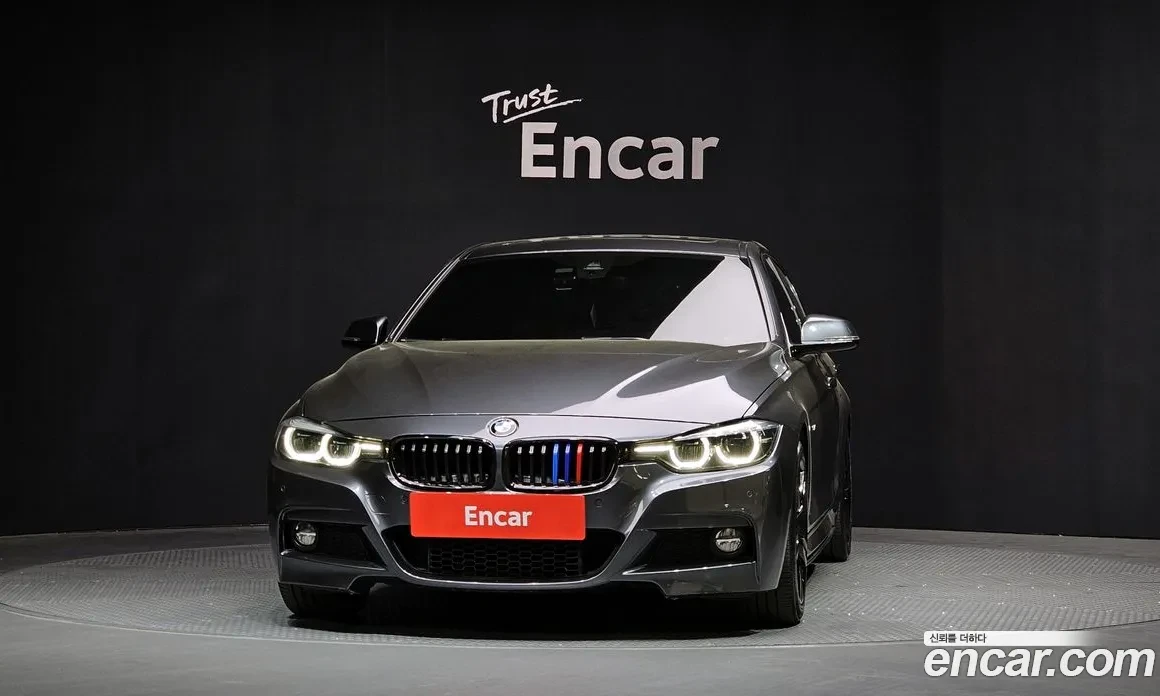 BMW 330 M ПАКЕТ| SHADOW LINE | HEAD-UP | LINE ASSIST, снимка 3 - Автомобили и джипове - 54360199