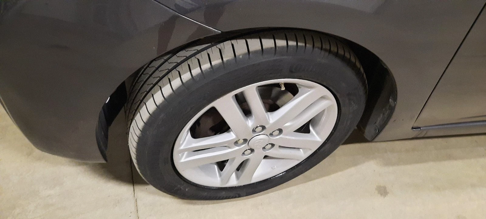 Toyota Verso S КАМЕРА, ЕВРО5, снимка 2 - Автомобили и джипове - 54370200