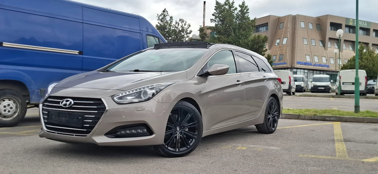 Hyundai I40 1.7crdi 141 Facelift Full Panorama Fullllll , снимка 3 - Автомобили и джипове - 54380430