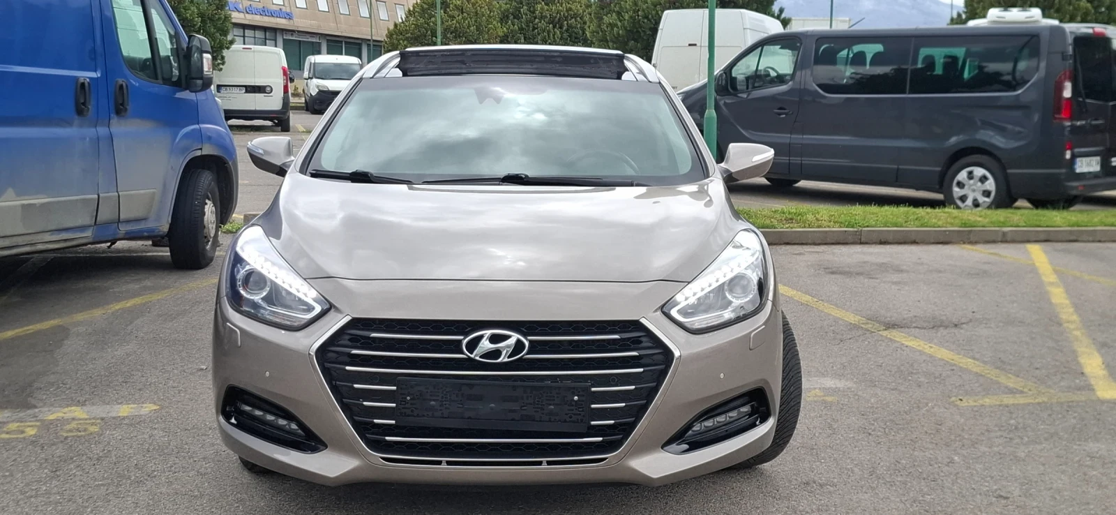 Hyundai I40 1.7crdi 141 Facelift Full Panorama Fullllll , снимка 2 - Автомобили и джипове - 54380430