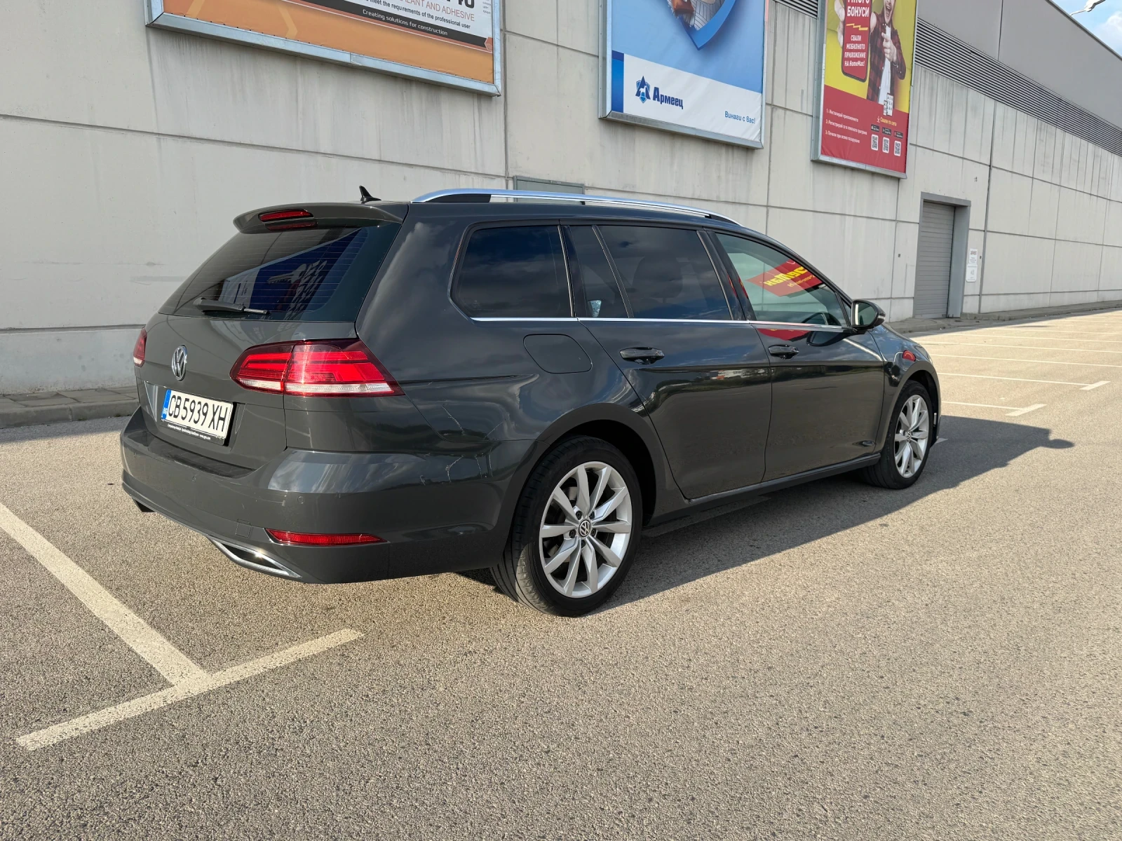 VW Golf 7+ Германия Автоматик Пълна История 2.0TDi 150kc, снимка 6 - Автомобили и джипове - 54870545