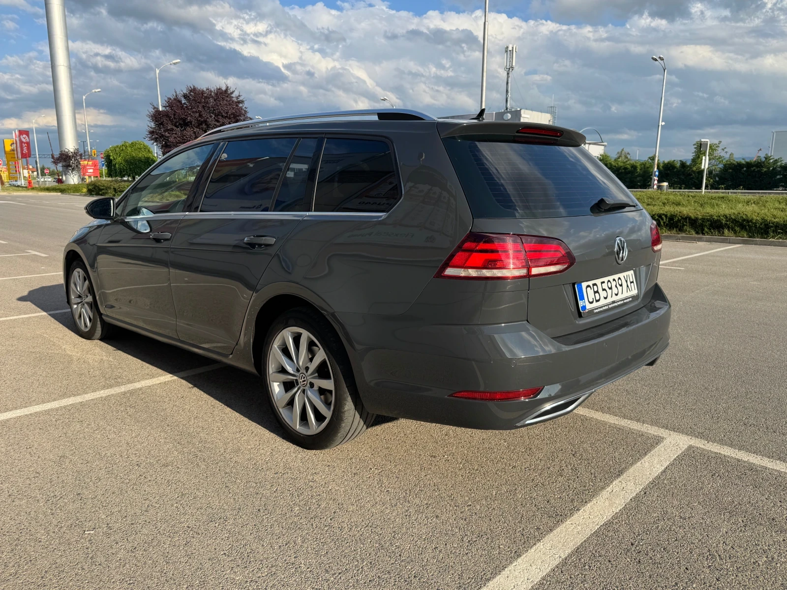 VW Golf 7+ Германия Автоматик Пълна История 2.0TDi 150kc, снимка 7 - Автомобили и джипове - 54870545