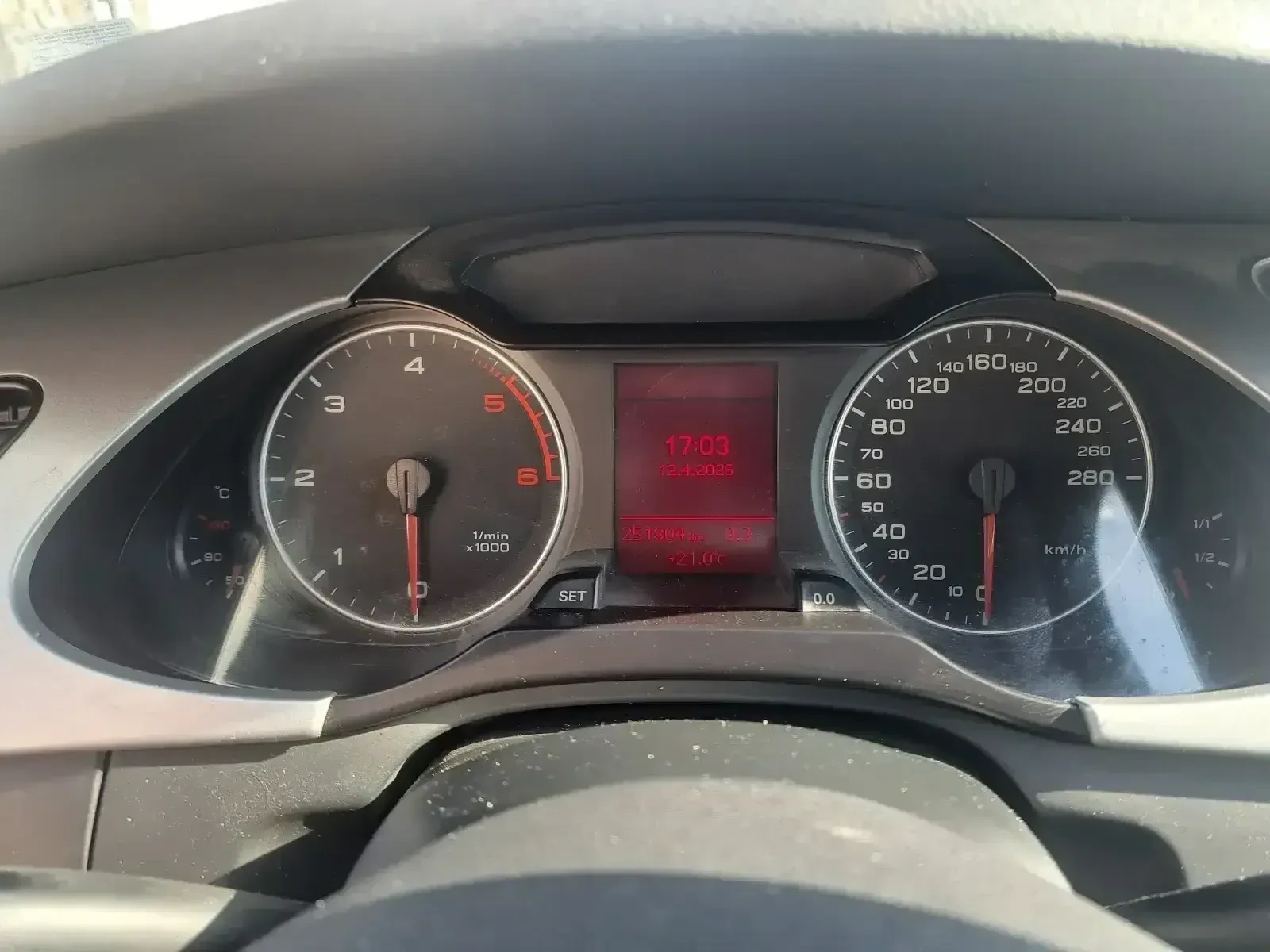 Audi A4, снимка 4 - Автомобили и джипове - 55627642