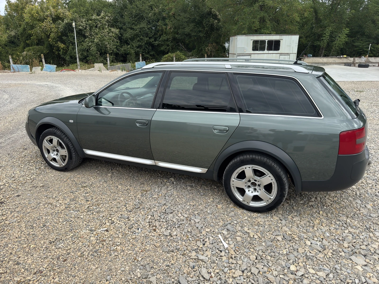 Audi Allroad 2.7t, снимка 3 - Автомобили и джипове - 55776806