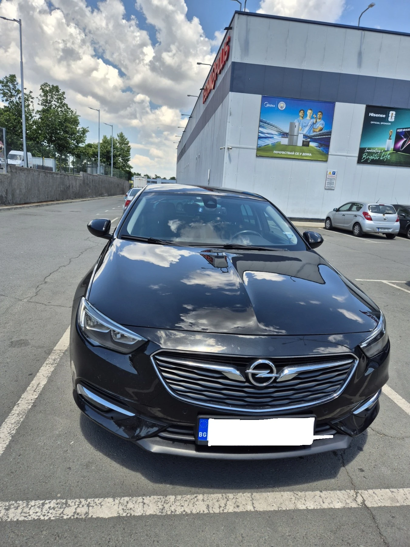 Opel Insignia Grand Sport 1.6 cdti 136 к.с. , снимка 16 - Автомобили и джипове - 55806575