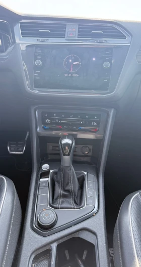 VW Tiguan * Highline R Line * CARFAX * , снимка 9