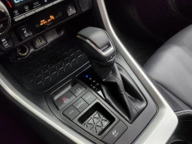 Toyota Rav4 2.5 2WD Hybrid XLE| 219к.с.| ВКЛ.ТЕХНОТЕСТ | Auto.bg — изображение 9
