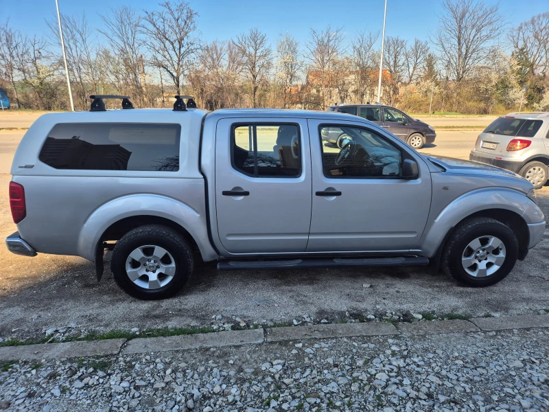 Nissan Navara 2.5 DCI, снимка 8 - Автомобили и джипове - 49560823