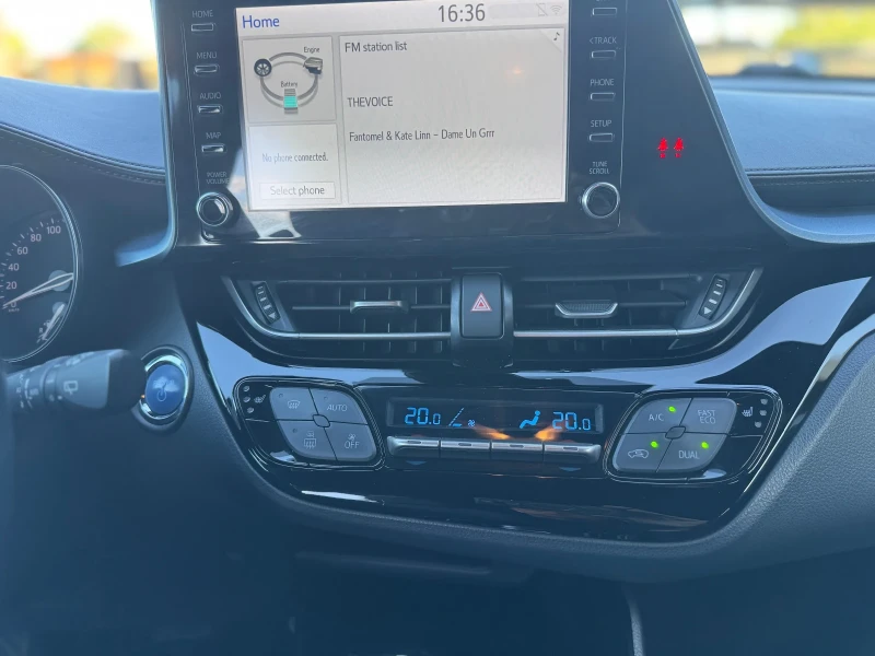 Toyota C-HR Hybrid= Подгряване= Като Нова, снимка 8 - Автомобили и джипове - 51198648