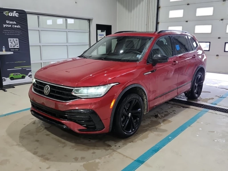 VW Tiguan * COMFORTLINE R LINE BLACK EDITION * CARFAX * БЕЗ 