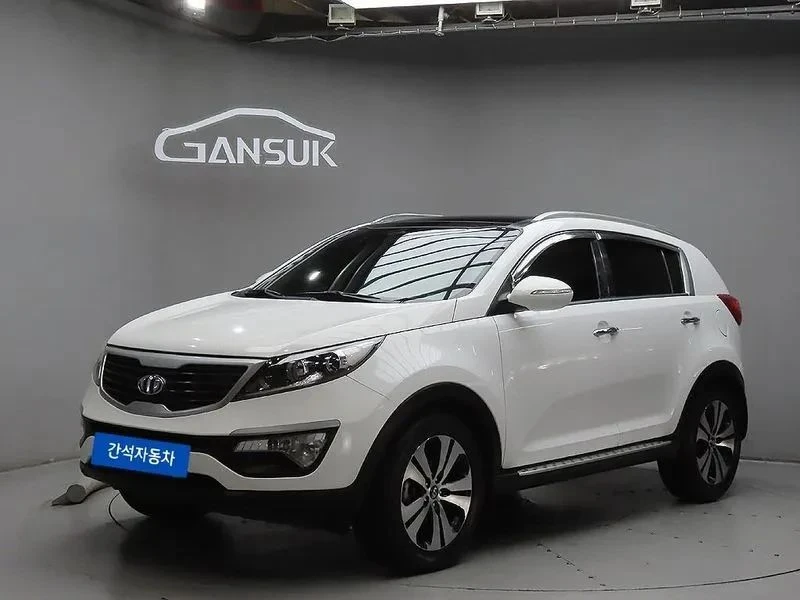 Kia Sportage, снимка 2 - Автомобили и джипове - 56687978
