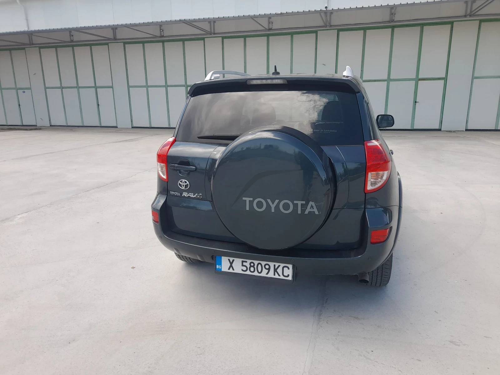Toyota Rav4  - изображение 7