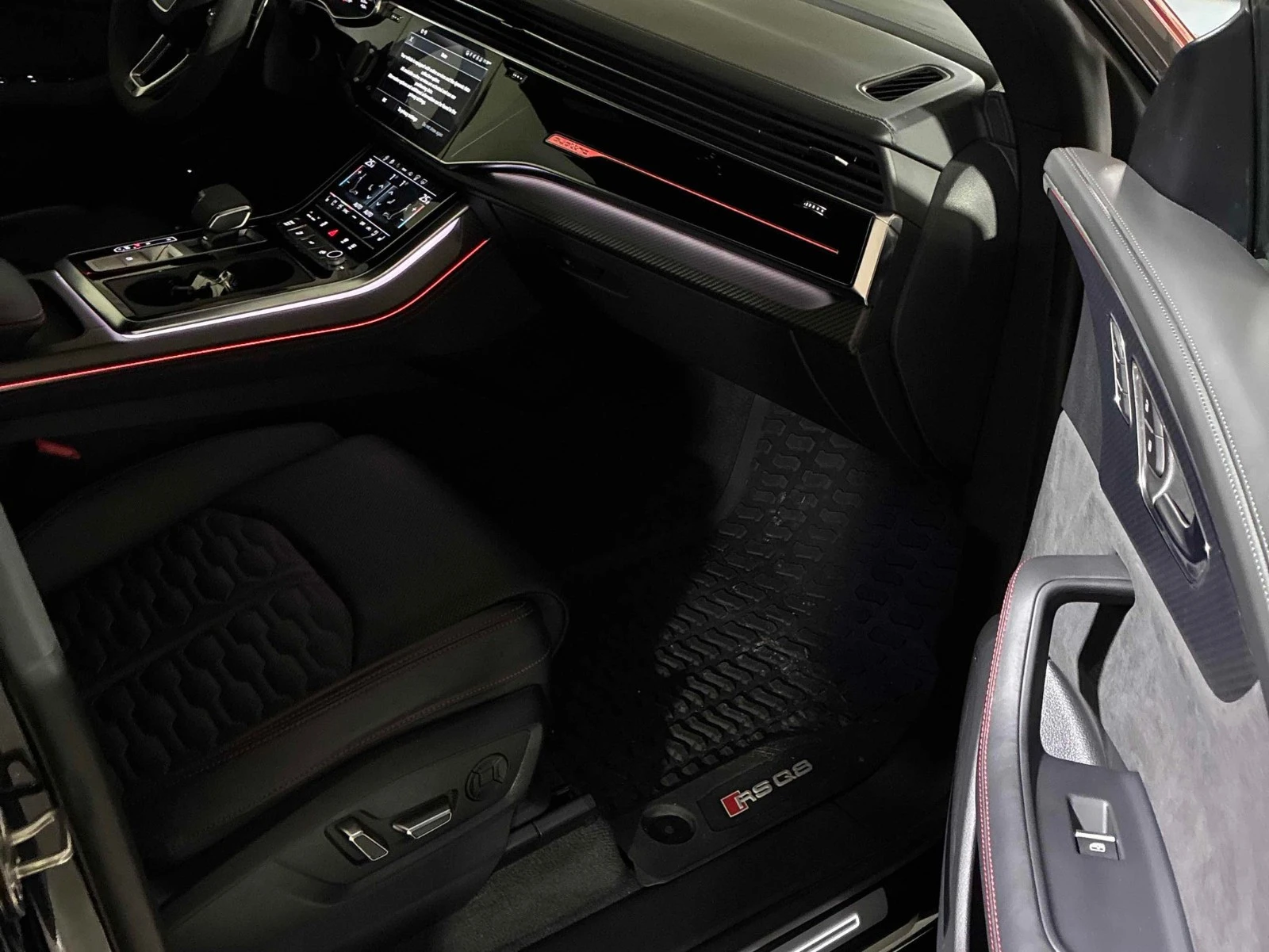 Audi RSQ8 CARFAX    | Mobile.bg   11