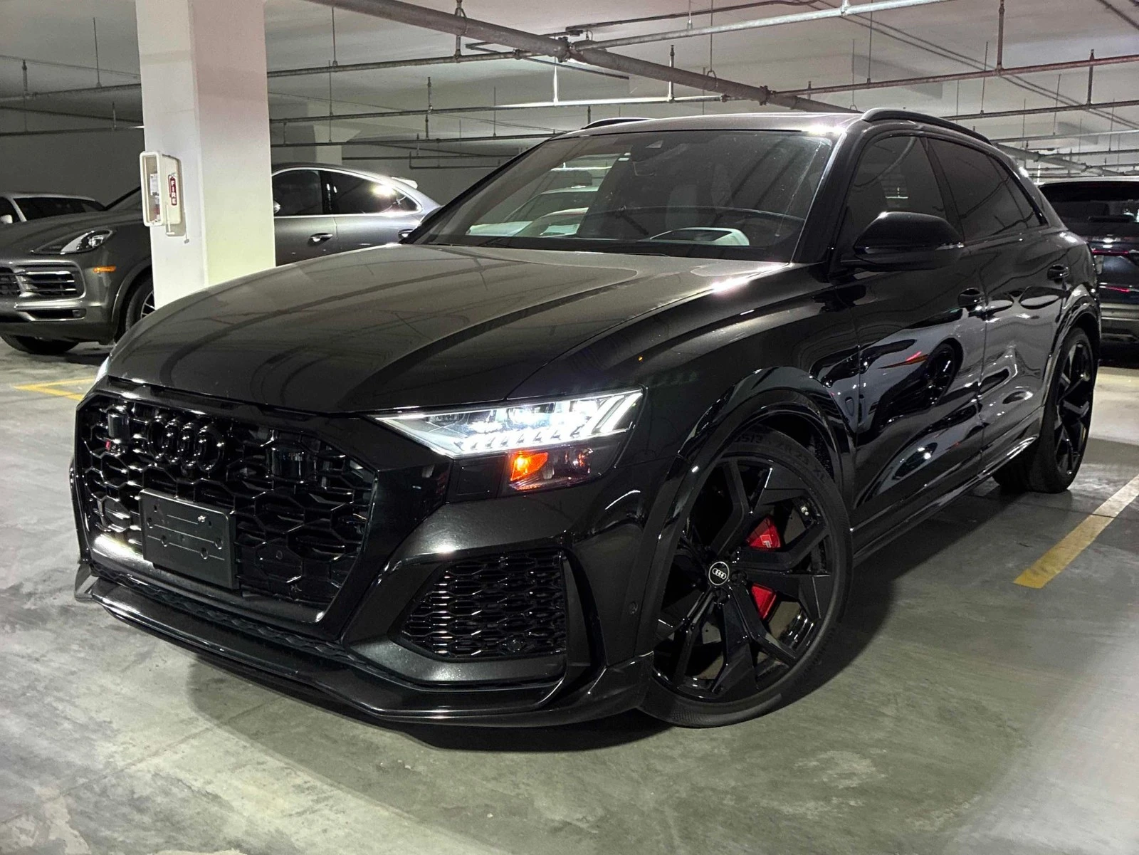 Audi RSQ8 CARFAX    | Mobile.bg   1