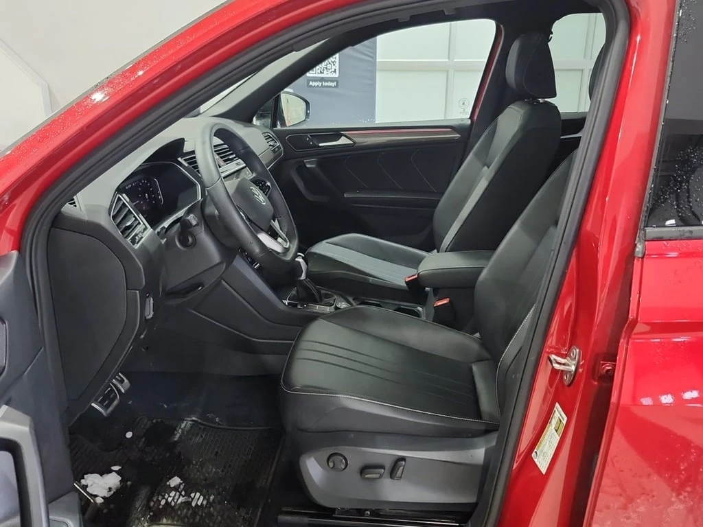 VW Tiguan * COMFORTLINE R LINE BLACK EDITION * CARFAX * БЕЗ  - изображение 5