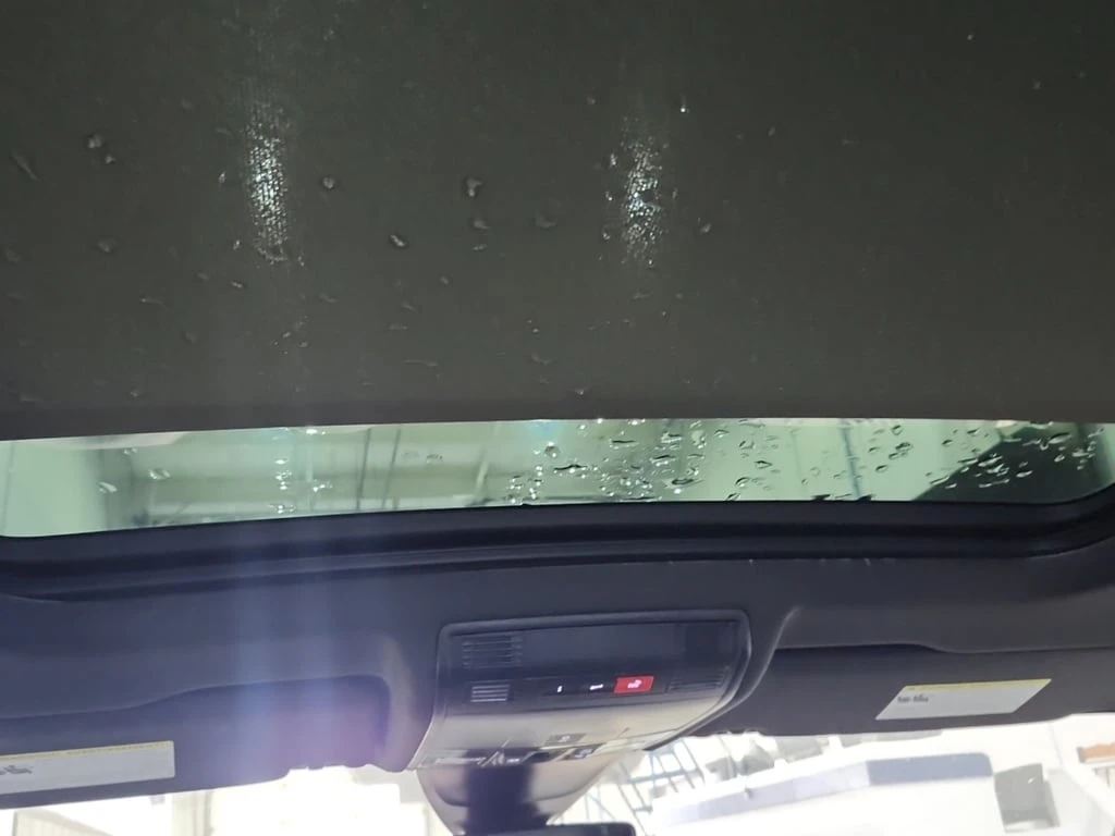 VW Tiguan * COMFORTLINE R LINE BLACK EDITION * CARFAX * БЕЗ  - изображение 10