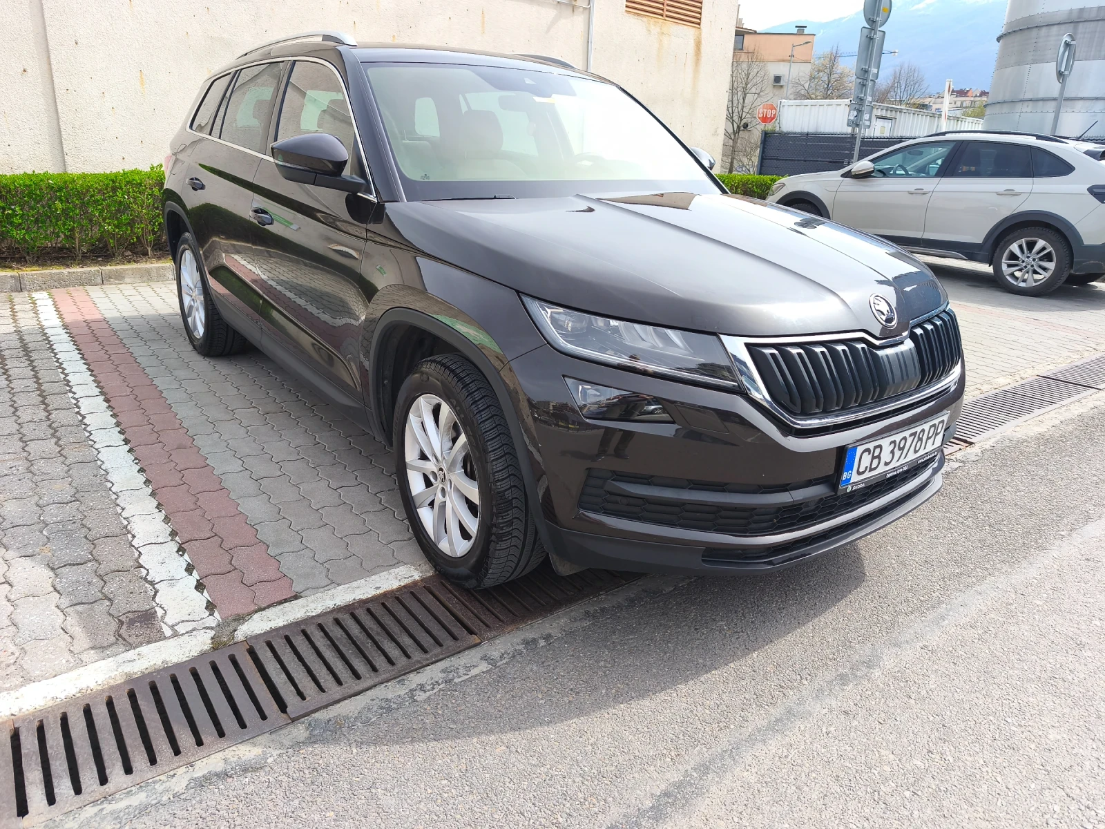 Skoda Kodiaq Business Edition, снимка 10 - Автомобили и джипове - 54182499