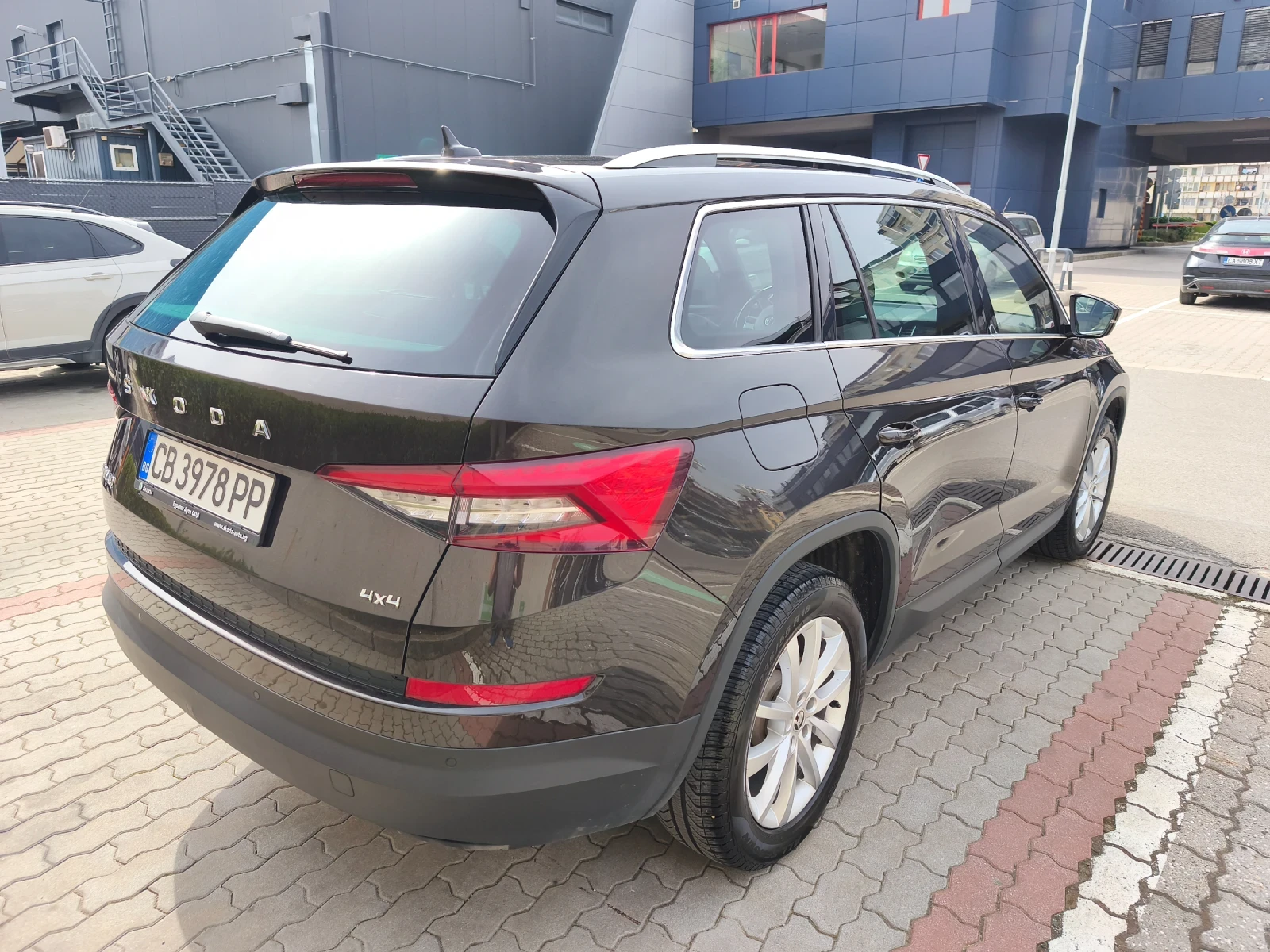 Skoda Kodiaq Business Edition, снимка 7 - Автомобили и джипове - 54182499