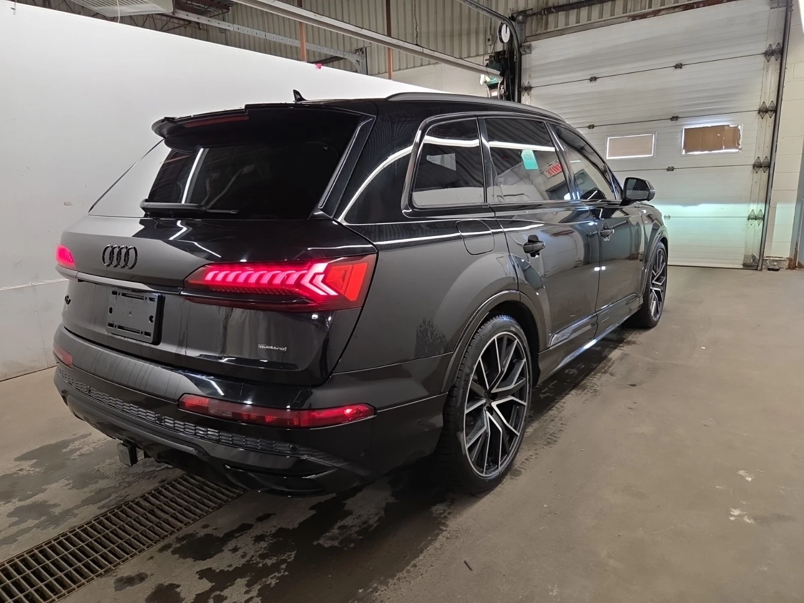 Audi Q7 Technik 55 TFSI quattro, снимка 3 - Автомобили и джипове - 54402703