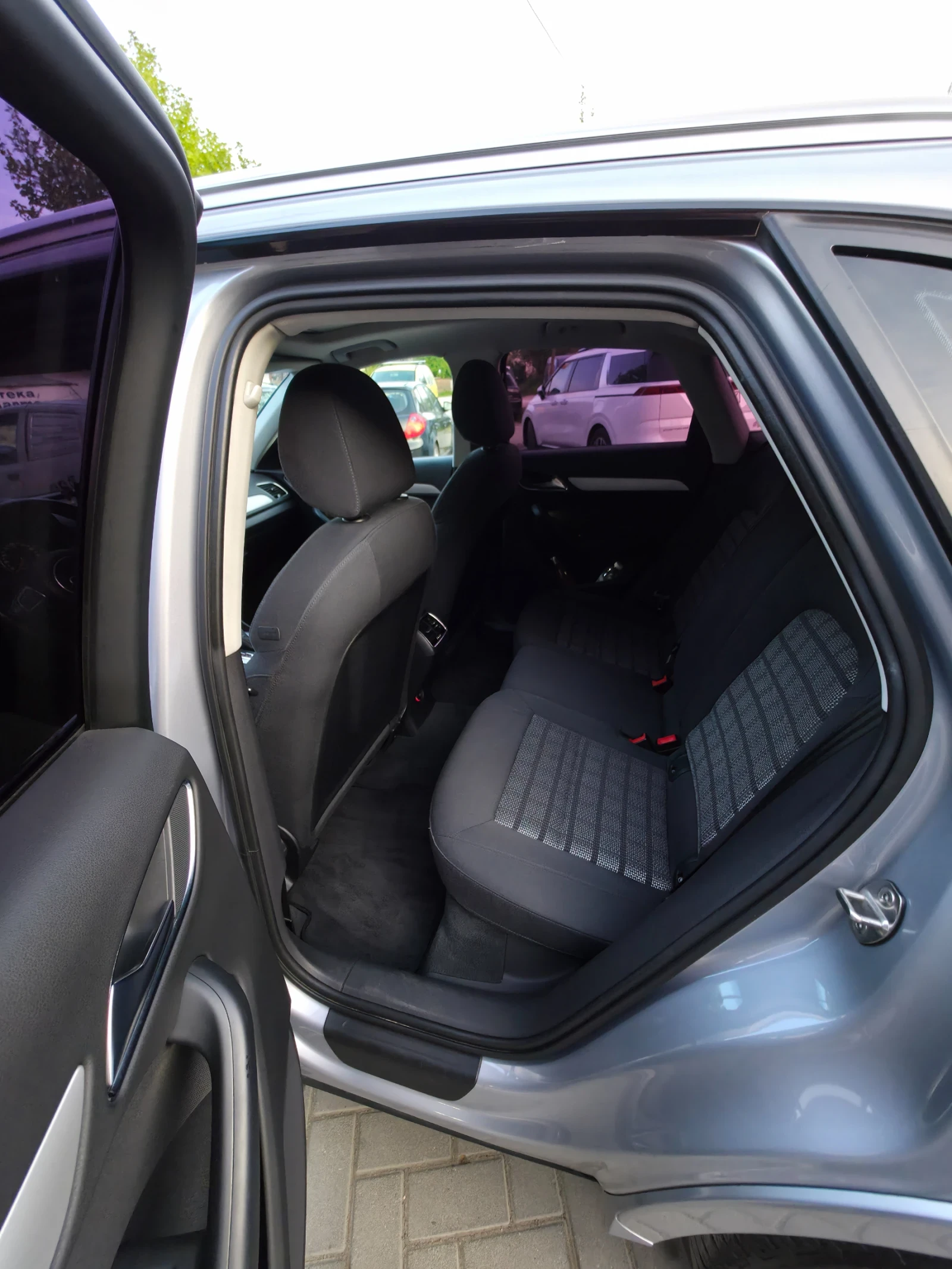 Audi Q3 | Mobile.bg � ����������� 10