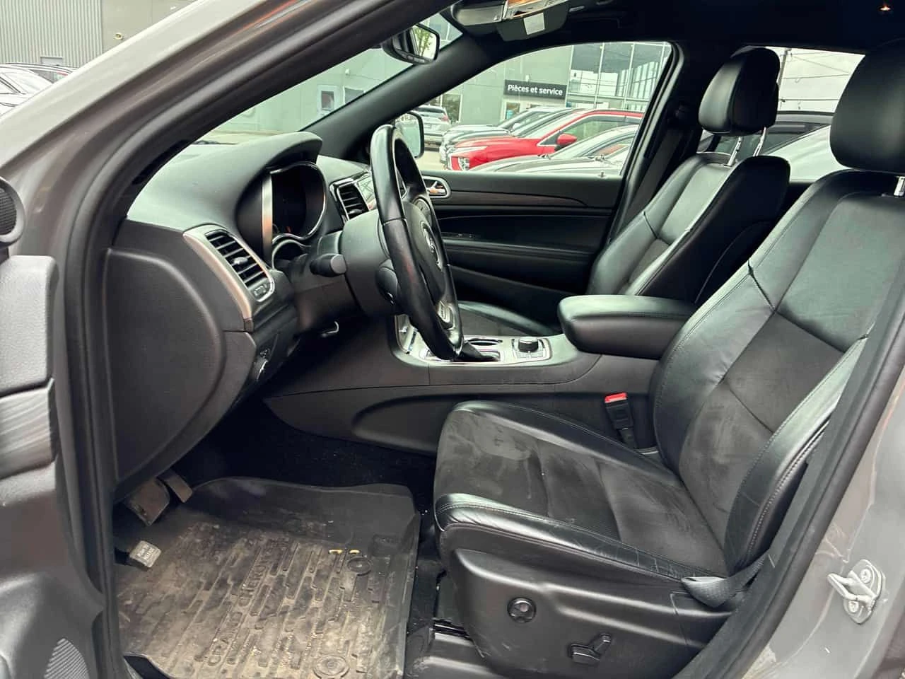 Jeep Grand cherokee | Altitude | DISTRONIC | ПОДГРЕВ | + ГУМИ | , снимка 16 - Автомобили и джипове - 55070887