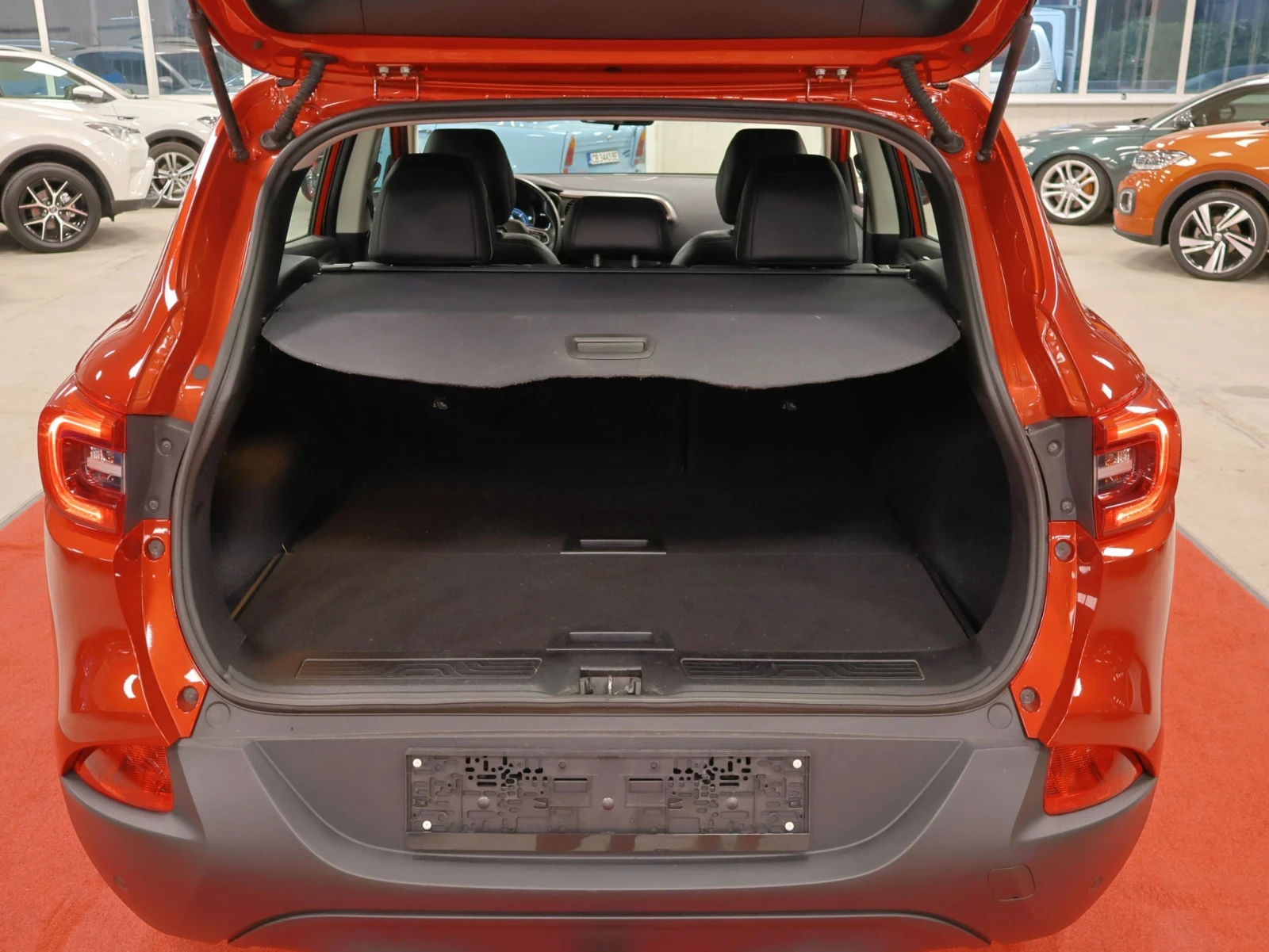 Renault Kadjar 1.5 dCi | Automatic | Energy, снимка 16 - Автомобили и джипове - 55957078