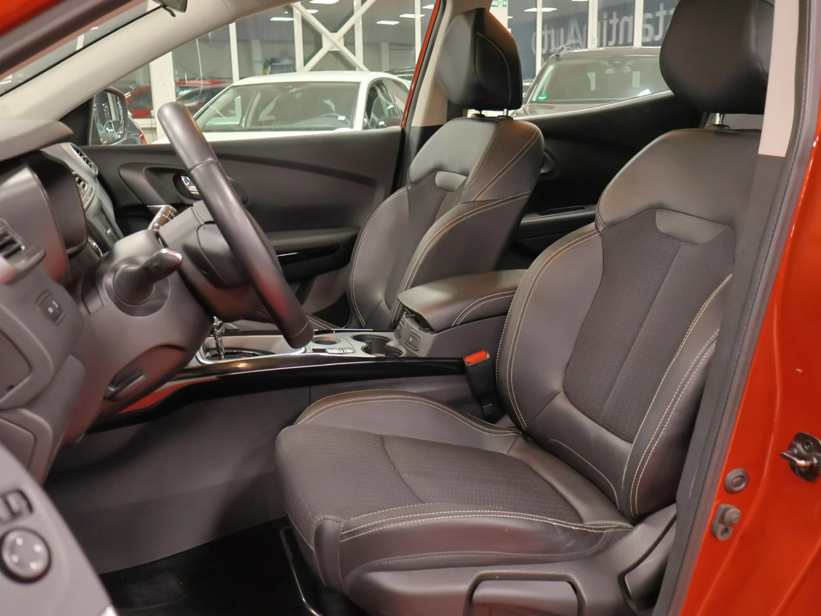 Renault Kadjar 1.5 dCi | Automatic | Energy, снимка 11 - Автомобили и джипове - 55957078