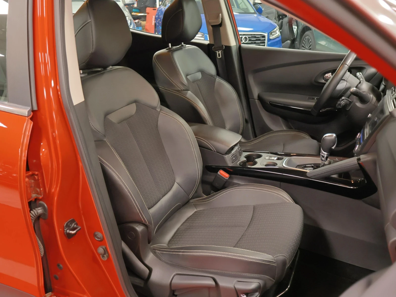 Renault Kadjar 1.5 dCi | Automatic | Energy, снимка 12 - Автомобили и джипове - 55957078