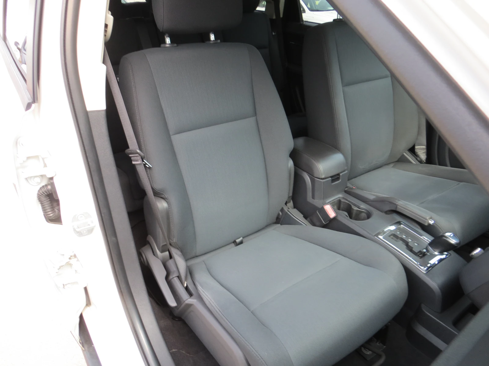 Dodge Journey 2.0TDI 140kc.7МЕСТА, снимка 15 - Автомобили и джипове - 56138362