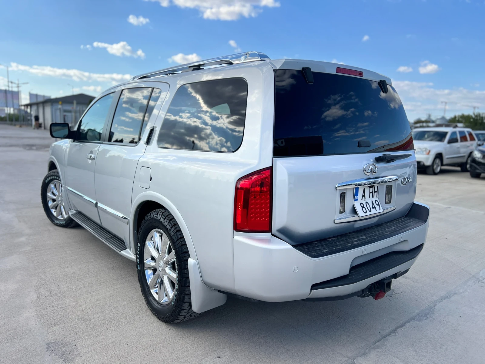 Infiniti QX56 V8 5.6 / FULL, снимка 7 - Автомобили и джипове - 56295151