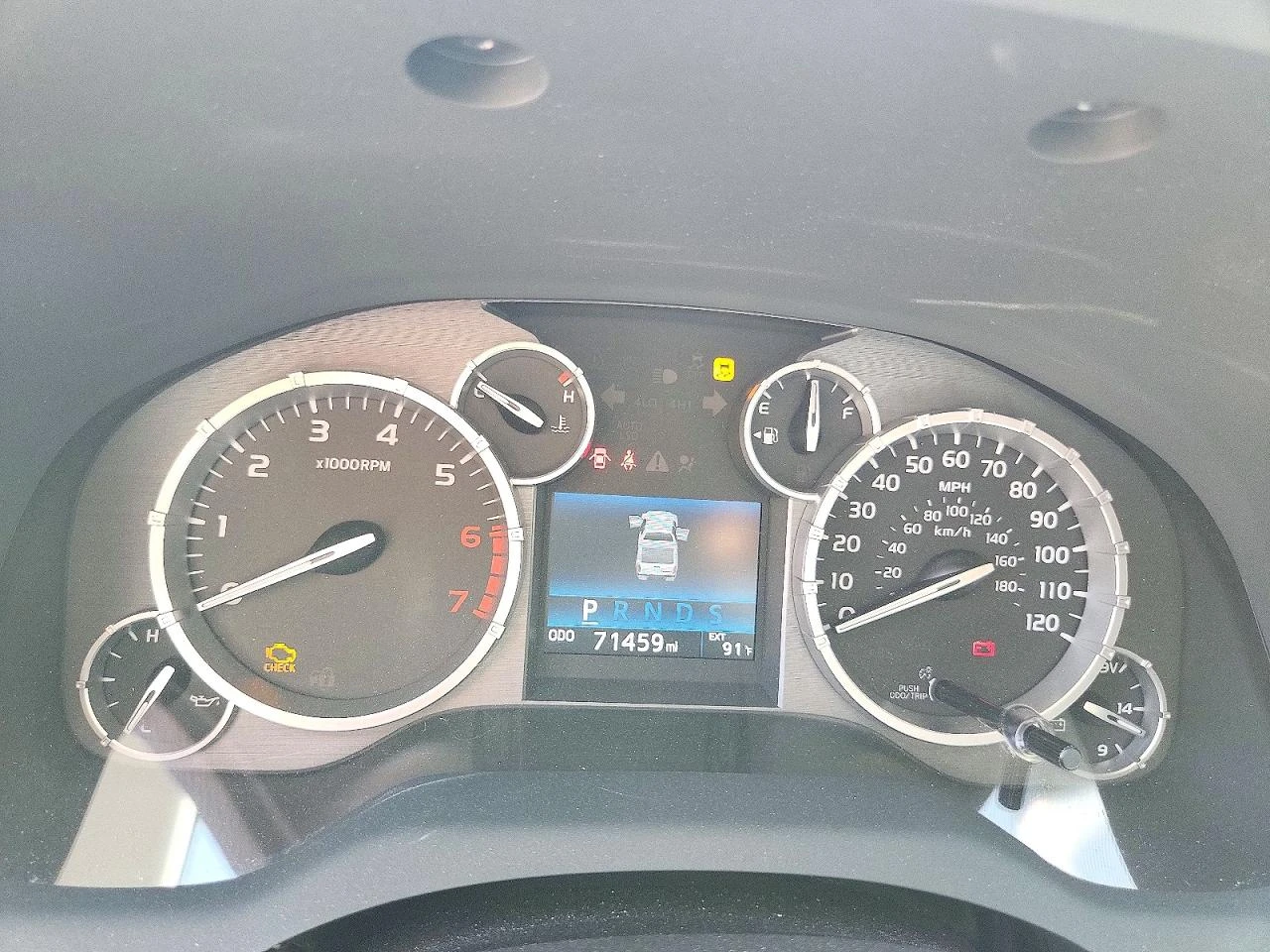 Toyota Tundra, снимка 9 - Автомобили и джипове - 56639783