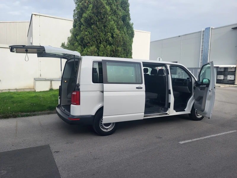 VW Caravelle, снимка 8 - Бусове и автобуси - 47543590