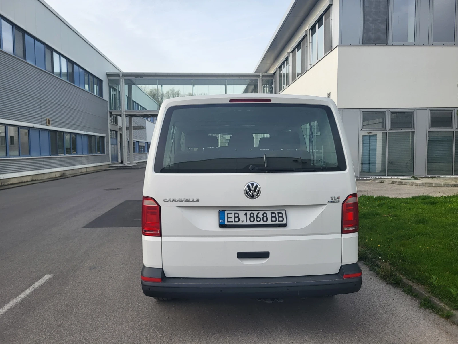 VW Caravelle  - изображение 5